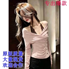 批发假两件韩系长袖挂脖蕾丝<b class='q'>T</b><b class='q'>恤</b>女秋季上衣