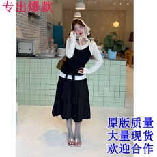 批发早秋法式穿搭一整套装女黑色收腰吊带叠穿<b class='q'>长袖</b>针织衫百褶裙三件套