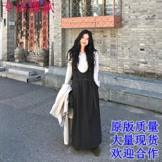 批发DaqianwithU 小确幸 松弛慵懒细腻柔和毛绒感百搭背带裙
