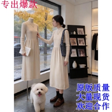 批发<b class='q'>韩国</b>港式半高领针织<b class='q'>连衣裙</b>女2026秋冬新款洋气显瘦收腰设计感长裙