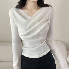 批发已出货 <b class='q'>韩</b>国chic春秋高级感气质荡领长袖设计感修身针织上衣