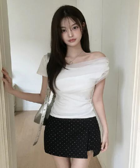지금 재고 있음 한국 chic 여름 반팔 망사 패치워크 티셔츠 주름 허리 수축 몸매 가꾸기 슬림해 보이는 패션 화이트 맨위