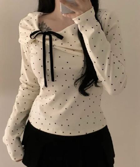 있음 선적 한국 chic 가을 비스듬한 칼라 나비 매듭 도트 무늬 긴팔 티셔츠 디자인 센스 몸매 가꾸기 슬림해 보이는 맨위