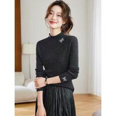 批发半高领修身毛衣女秋冬洋气蝴蝶刺绣紧身显瘦内搭超好看针织<b class='q'>打底衫</b>