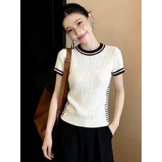 批发今年流行白色T恤女2026春季新款气质高级感修身显瘦百搭针织上衣