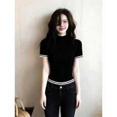 批发黑色高领撞色<b class='q'>条纹</b>短袖针织衫女时尚修身显瘦气质百搭减龄打底上衣