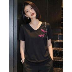批发2026夏季新款黑色窄V领短袖针织女刺绣蜻蜓简约显瘦百搭减龄上衣