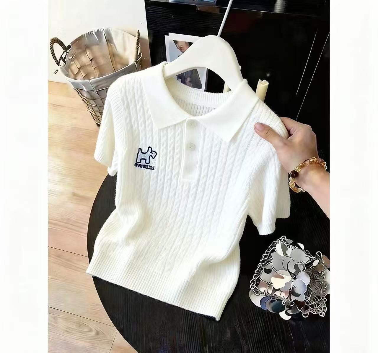 한 부서 학원 스타일 자수 강아지 POLO 칼라 꽈배기 니트 스웨터 여성 여름 프랑스식 얼음 실크 반팔 맨위