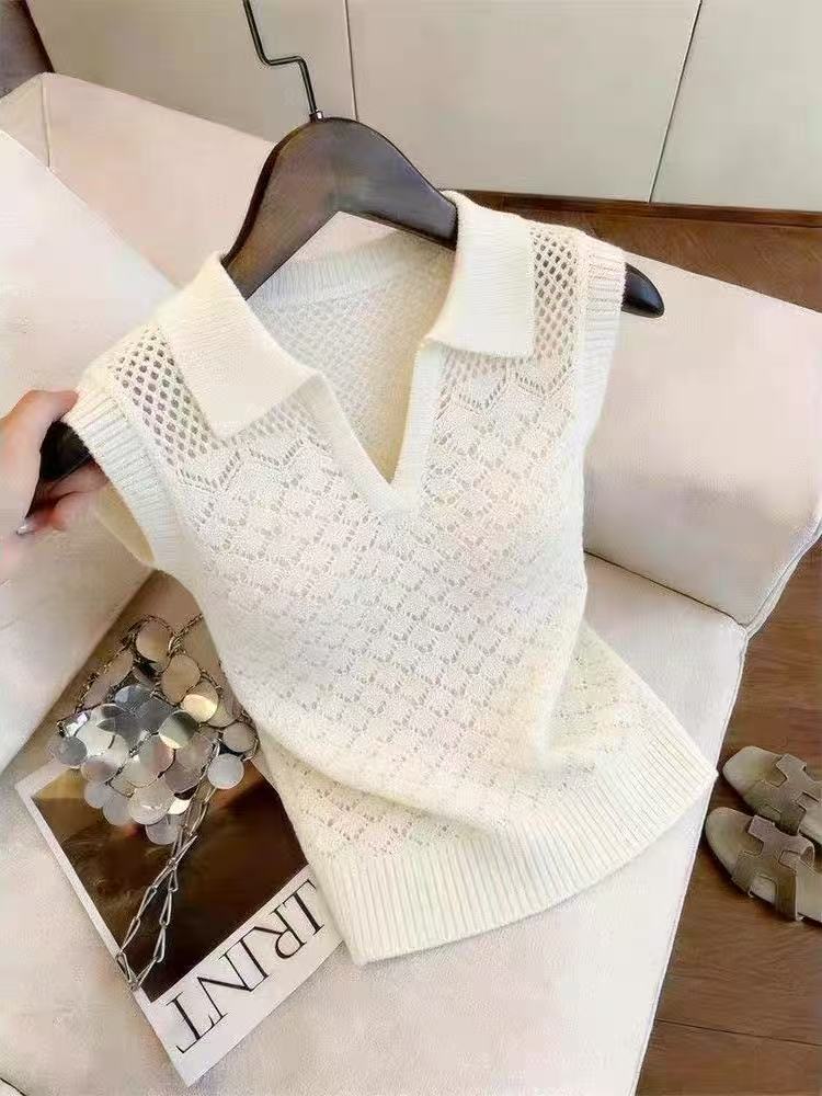 순수한 욕망 POLO 칼라 얼음 실크 니트 조끼 여성 여름 2026 새로운 디자인 센스 슬림해 보이는 홀로우 아웃 민소매 작은 맨위