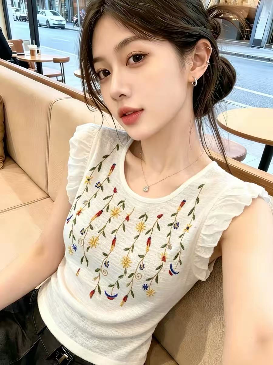 레트로 민족 스타일 꽃무늬 자수 니트 조끼 여자 여름 얇은 스타일 고유 한 아름다운 라운드 넥 작은 날다 소매 맨위