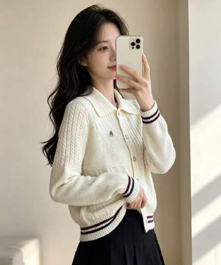 2026 겨울 POLO 칼라 미니멀리즘 부드러운 찹쌀 부드러운 바람 캐주얼 와 성별 출퇴근 맨위 자카드 스웨터 오픈 가디건 여성