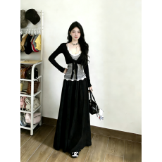 批发<b class='q'>实拍</b>蕾丝拼接V领吊带背心绑带长袖防晒开衫+高腰显瘦半身裙三件套