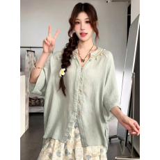 批发大码新款浅夏薄荷法式甜美短袖衬衫女宽松显瘦设计感气质V领上衣