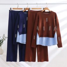 批发初<b class='q'>春</b>拼接钉珠两件套穆斯林套装舒服柔软休闲运动显瘦