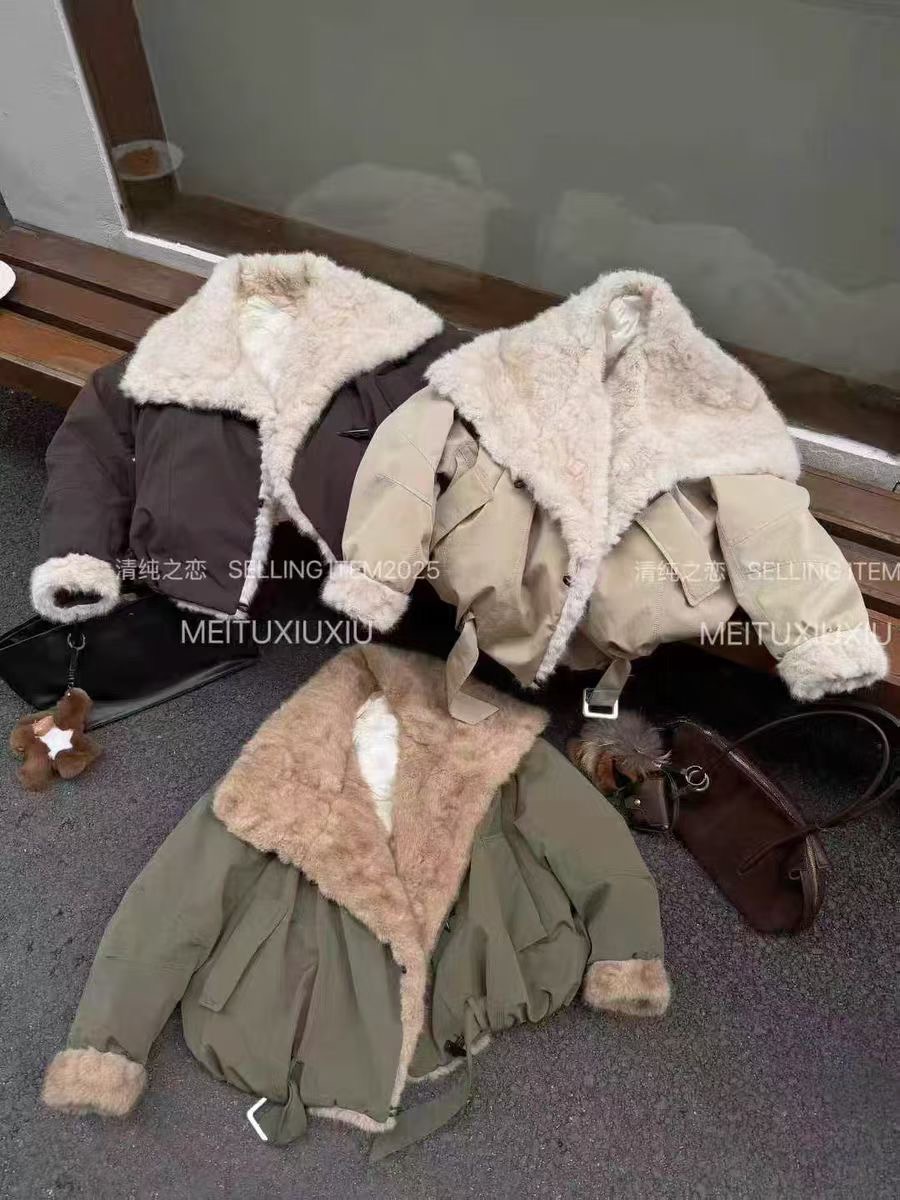 大翻领短款羽绒派克服女2025冬款韩版工装羽绒服外套时髦气质上衣