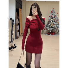 批发已到货  圣诞节战袍红色一字肩蝴蝶结针织连衣裙女秋冬修身包裙子