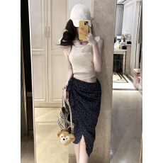 批发已到货 一整套女夏季新款白色短袖T恤波点半身裙减龄两件套