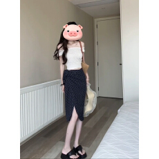 批发已到货 一整套<b class='q'>女</b>夏季新款白色短袖T恤波点半身裙减龄两件套<b class='q'>女</b>