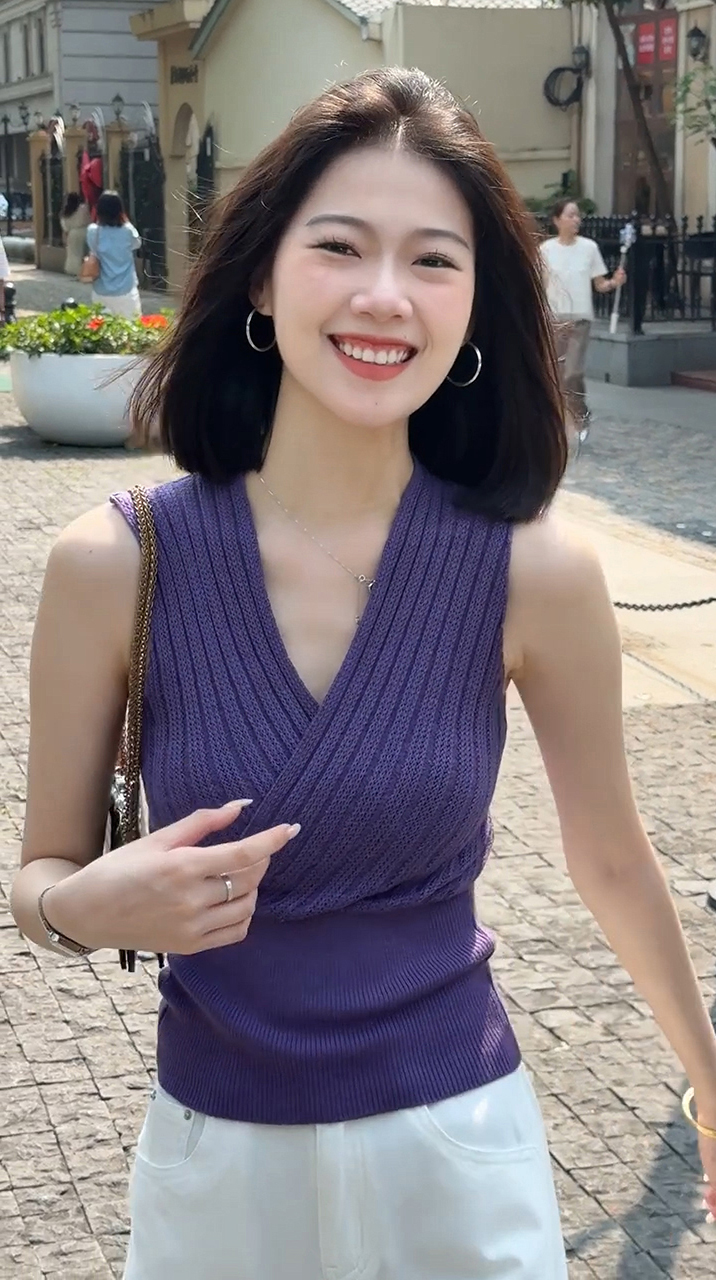 있음 도착 봄 여름 새로운 휴가 바람 품격 미니멀리즘 십자가 V넥 니트 몸매 가꾸기 민소매 조끼