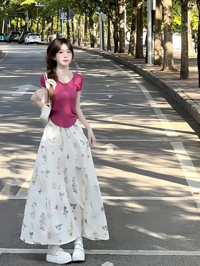 있음 도착 달콤한 스타일 프랑스식 장미 핑크색 맨위 반팔 작은 키 고유 한 디자인 바람 꽃무늬 치마 세트