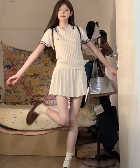 있음 도착 미니멀리즘 자수 POLO 칼라 니트 반팔 티셔츠 여성 여름 새로운 학원 스타일 캐주얼 투피스 세트