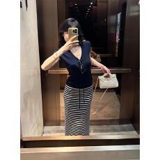 批发已到货 显瘦百搭上衣高腰条纹<b class='q'>夏</b>季半身裙莱赛尔针织套装