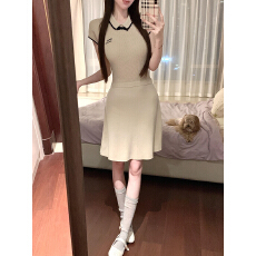 批发已到货 赵露思同款白色连衣裙女高级感显瘦针织裙polo领蝴蝶结