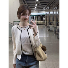 批发已到货 针织套装女早秋长袖开衫<b class='q'>外套</b>上衣内搭<b class='q'>修身</b>马甲背心两件套