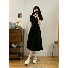 批发实拍大码<b class='q'>女装</b>2026新款赫本风黑色高级感收腰显瘦遮肉通勤连衣裙