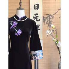 批发【兰妃娘】新中式黑色丝绒改良旗袍高级感<b class='q'>复古</b>重工刺绣连衣裙秋冬