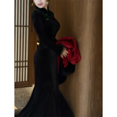 批发新中式重工丝绒毛边鱼尾步步生莲新式旗袍 忘川迷雾