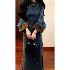 批发国风新中式刺绣<b class='q'>改良</b><b class='q'>旗袍</b>连衣裙气质收腰出席重要场合的裙子2025冬