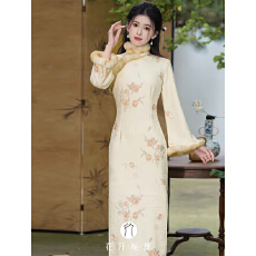 批发复古长袖毛绒领加绒<b class='q'>旗袍</b>新中式<b class='q'>改良</b>年轻款少女气质长款加厚连衣裙