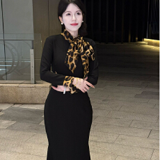 批发豹纹小姐  新中式国风2025<b class='q'>冬</b>季新款自制厚款西装弹力豹纹鱼尾旗袍