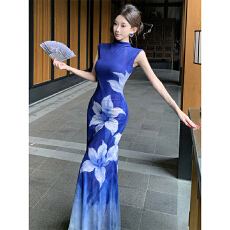 批发复古性感渐变印花露肩无袖<b class='q'>连衣裙</b>新中式气质优雅高腰显瘦包臀长裙