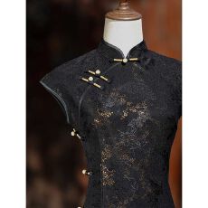 批发新中式复古国风黑色<b class='q'>旗袍</b>蕾丝年轻款少女高级优雅日常可穿早春<b class='q'>新款</b>