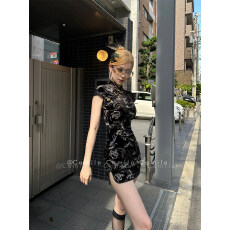 批发新中式国风辣妹中华娘改良<b class='q'>旗袍</b>裙性感包臀开叉超短裙小飞袖连衣裙