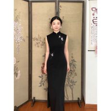 批发新中式黑色无袖<b class='q'>旗袍</b>女改良中国风复古高端高级优雅长款连衣裙刺绣