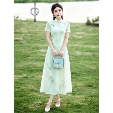 批发新中式淡绿色旗袍女<b class='q'>夏</b>2026新款改良年轻款日常可穿奥黛国风连衣裙