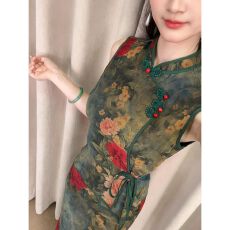 批发新中式无袖<b class='q'>旗袍</b>分体套装女夏系带收腰长裙日常国风两件套花绿牡丹