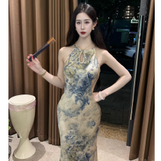 批发画报夫人新中式清冷感斜裁国风鱼尾缎面裙改良旗袍_瓷山岭