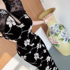 批发画报夫人新中式立体花丝绒蕾丝拼接旗袍秋<b class='q'>冬</b>连衣裙_缠枝花