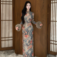 批发画报夫人原创<b class='q'>秋</b>冬厚款烫金针织提花水滴领旗袍_为君笑长袖