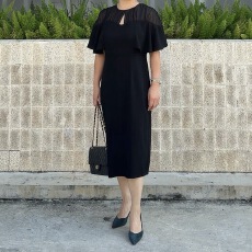 批发25春秋网纱斗篷袖设计<b class='q'>小</b>V领收腰简约显瘦复古连衣裙