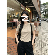 批发韩系纯色浅驼色短款短袖t恤女夏季修身小个子上衣体恤