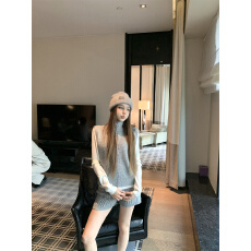 批发实拍实价 韩系<b class='q'>灰色</b>叠穿针织背心+白色打底针织衫+百搭麻花短裤