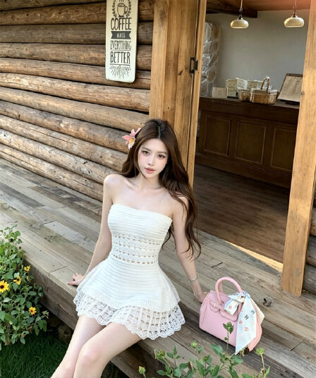 실사 정가 화이트 홀로우 아웃 3 차원 순수한 욕망 니트 튜브탑 드레스
