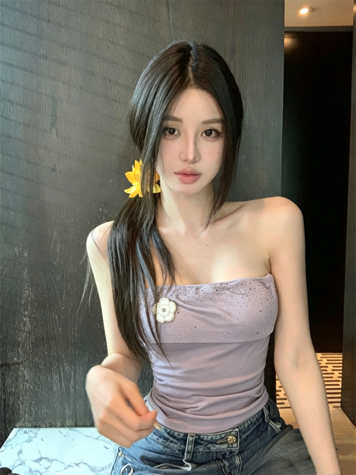 실사 정가 동백 나무 브로치 빛나는 튜브탑 주름 허리 수축 맨위