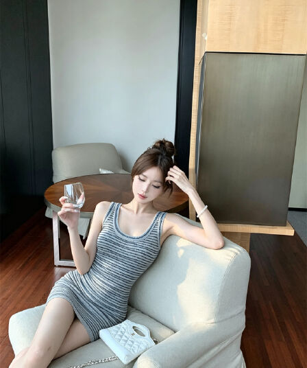 실사 정가 한 부서 스트라이프 몸매 가꾸기 슬림해 보이는 인사이드 가져 가라. 싱글 착용 조끼 원피스