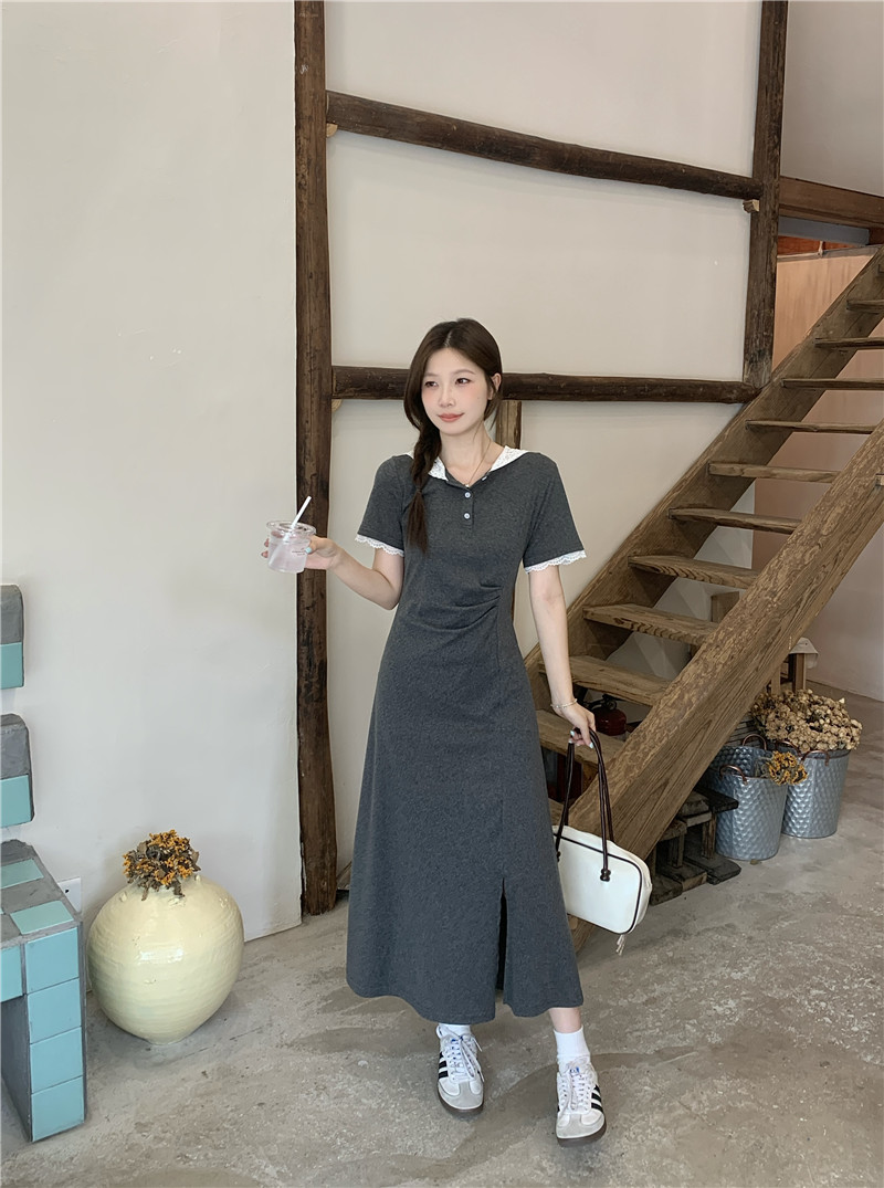실사 빅 사이즈 여성 의류 몸매 가꾸기 슬림해 보이는 주름 표지 고기 레이스 조각 후드 중간 길이 반팔 드레스